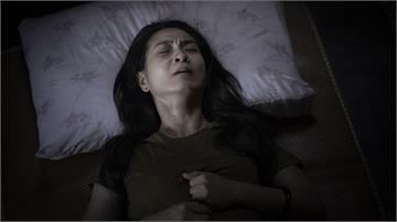 陳雪甄《粽邪4》發狂「撞頭咬指不斷」 角色演到失控宛如被附身