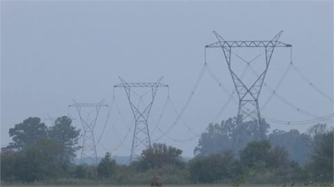 阿根廷超過600萬家戶停電　熱爆！旅客滯留車站狂搧風