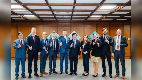 快新聞／立陶宛等歐洲七國議員來訪　林佳龍：台灣是全球可信賴夥伴