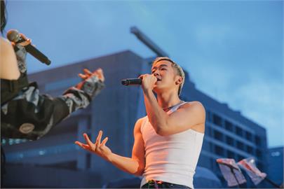 小樂吳思賢寫歌挺同志「每個人都有選擇所愛的權利」
