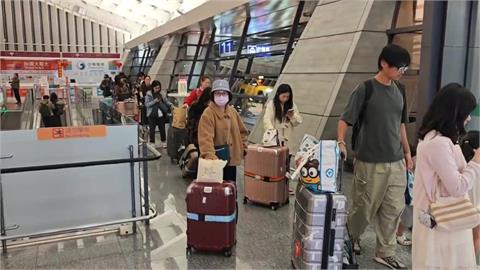 就是不國旅！2024旅行社營收「暴增三成」　旅館業營收下滑10％