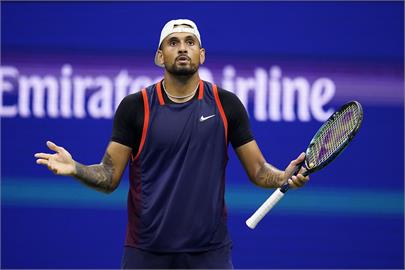 美網／「壞小子」怒摔球拍、吐口水　脫序行徑本屆賽會已吞下百萬罰單