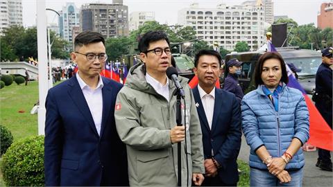 快新聞／即將交棒！任內最後一次元旦升旗　陳其邁親曝心境