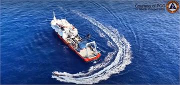 【有片】菲最大艦艇驅離台灣附近中國研究船　海警趕來「民船官護」引國安疑慮