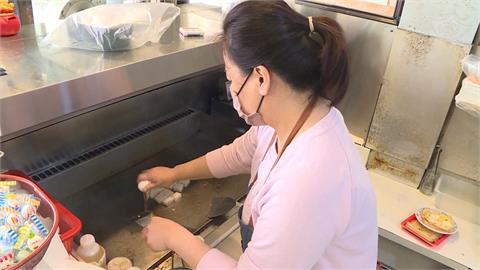 早餐店老闆娘要照顧失智婆婆還做愛心　日照機協助「幫照顧」喘口氣