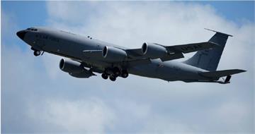 美軍空中加油機伊拉克墜毀！伊朗稱：被導彈擊落「機上6人全數罹難」