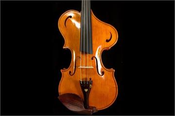 全新的小提琴設計於今年4月面世
