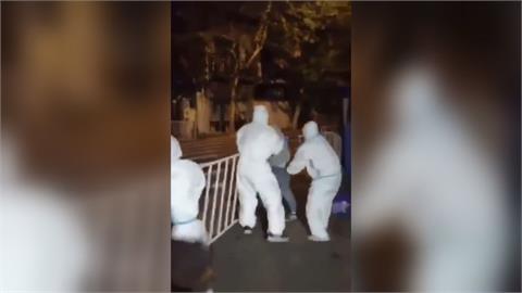 上海封城逾月！　外國民眾崩潰大喊「放我走」
