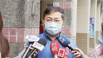拄拐杖搏同情 趁運將下車搜刮現金