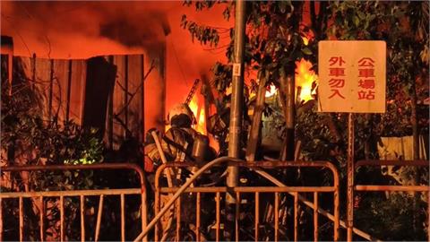 快新聞／北市大安區工廠凌晨大火　駭人景象曝光了