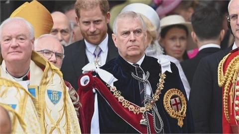 英王室蒙羞！胞弟安德魯捲性醜聞　英王「撤銷王子頭銜、收回寓所」盼止損