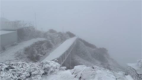寒流春節來拜年！專家揭「年假追雪指南」這3日高山大冰封：氣溫明顯驟降