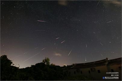 快新聞／今年最壯觀！英仙座流星雨明登場　「每小時百顆傾瀉而下」免望遠鏡也能看