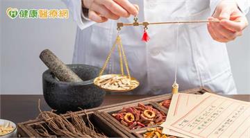 研究回顧文獻與古籍談中藥何首烏如何健髮　盼聚焦雄性禿應用線索