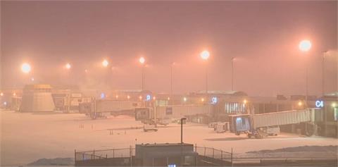 美國25州雨雪不斷 5千架航班喊卡