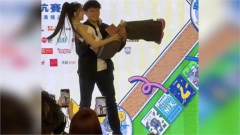 中職(影)／不藏了！馬傑森「公主抱」林襄甜蜜放閃！會長蔡其昌：我是證婚人嗎？