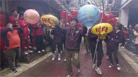 《綜藝大集合》胡瓜惡整三次不吹哨！嚇得阿翔地上滾一圈