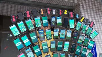 「寶可夢阿伯」再進化！58支手機「孔雀開屏」上街