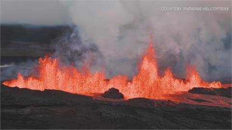 印尼火山爆發日本憂海嘯　夏威夷火山岩漿漫道路