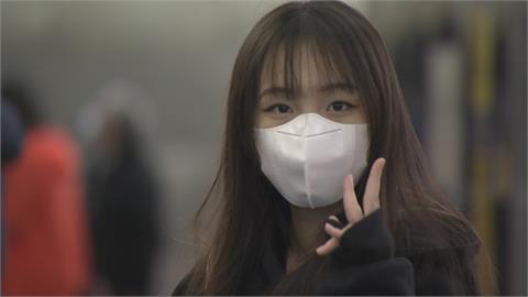 室內口罩鬆綁預計下午宣布　擬參考南韓分3區域鬆綁