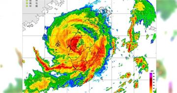 台南風速破表刷紀錄！粉專驚呼「近代最狂颱風夜」：37歲以下當地人這輩子沒看過