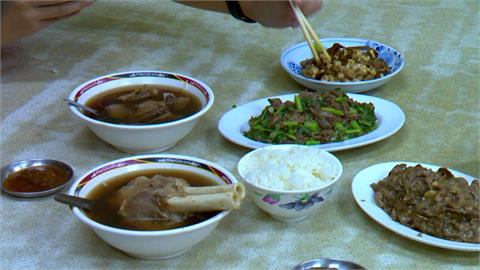 想吃要碰運氣！　神祕羊肉老店必點熱炒羊肉、當歸湯