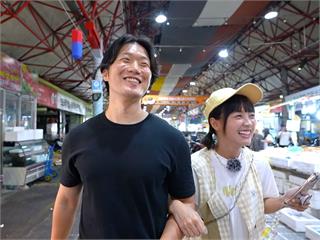籃籃「遇見真愛」　牽手韓國歐巴逛市場