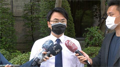  確診在家注意! 8警示症狀中1立刻求救