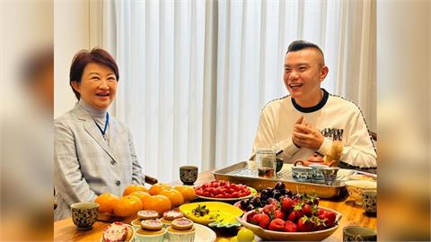 快新聞／2026藍白合有望？江和樹邀盧秀燕慶生喊「團結真有力」