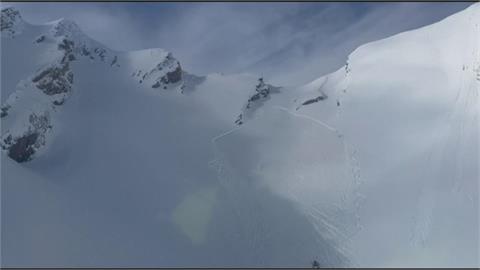 義大利山區雪崩釀3死　1人爬冰瀑失足墜湖罹難