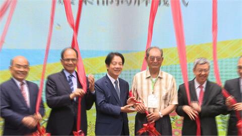 農業部揭牌！農業邁入新時代　陳吉仲大雨中承諾照顧農漁民