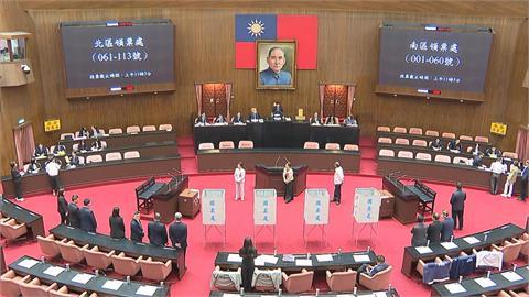 總統彈劾案闖關失敗 總統府籲速審預算「做有意義的事」