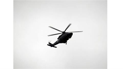 澳籍男搭郵輪急性冠心症　空勤黑鷹直升機急救援