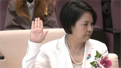 高調現身前央視記者紀錄片 李貞秀談從政路"嗆絕不退"