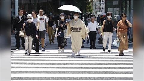 日本迎接櫻花季　未來三個月「酷暑+梅雨」降水多