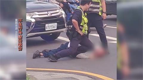 求警幫解鎖單車遭拒！　台中醉男當街推倒員警遭壓制