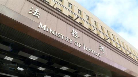 防哄抬物價！跨部會啟動聯合稽查　首波鎖定「塑膠袋」查不當囤貨