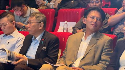 柯文哲與黃國昌高雄合體　柯如「大太陽」明顯掌話語權