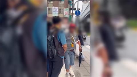 罷團又遭暴力攻擊！　雙和罷團宣講遭1男拿雨傘攻擊被捕