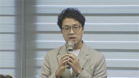 快新聞／簡舒培氣炸了！談遮陽傘竟遭2男緊盯　沈伯洋聲援：監督市政天經地義