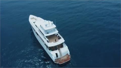 4.5億豪宅海上開！　開箱巨型新遊艇「波克125」