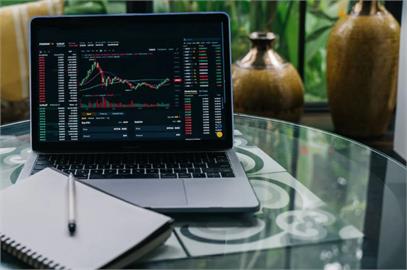 全球新科技基金亮眼！　布局明年供應鏈加速重組題材正是時候！