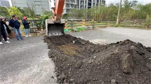 挖啊挖！柯農地停車場挖出事業廢棄物　卓冠廷：挖到大秘寶