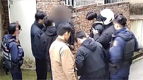 詐騙集團車手落網失控狂哭! 辯稱「家裡有困難」:只是跑腿