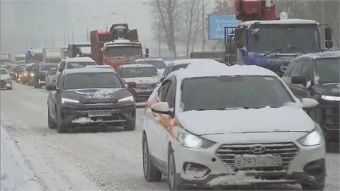 歐洲多國大雪交通癱瘓　義大利西西里島山崩急撤居民