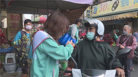 顏家公保地違建拆除龜速　林靜儀要顏寬恒負責任