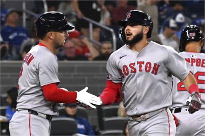 MLB(影)／藍鳥這位投手今天成了人肉餵球機！紅襪開外掛前3局轟5支全壘打