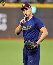 工藤公康春訓指點　王凱程盼找到健康投完整季方法