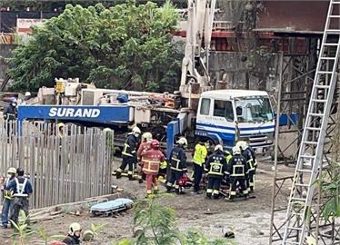 捷運三鶯線灌漿工程意外「4工人摔落鷹架」　3人送醫搶救宣告不治