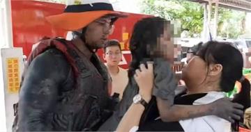 花蓮6歲女童泥水中奇蹟獲救　「托她上屋頂」乾姑姑罹難乾姑丈失聯
